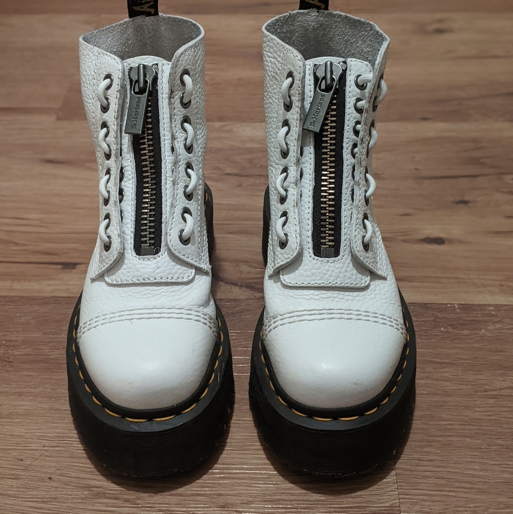 Dr.Martens white Sinclair